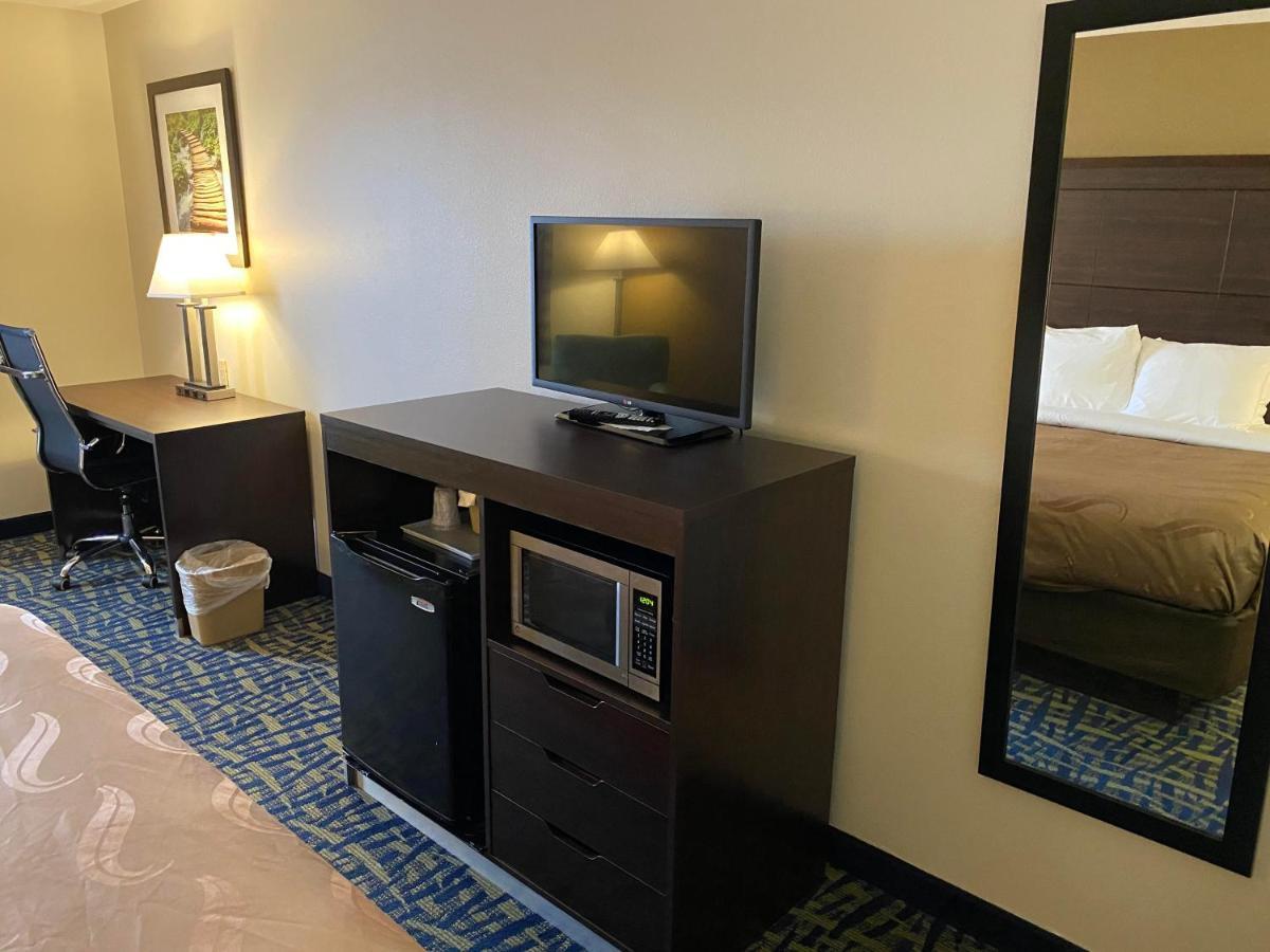 Rochelle Quality Inn מראה חיצוני תמונה