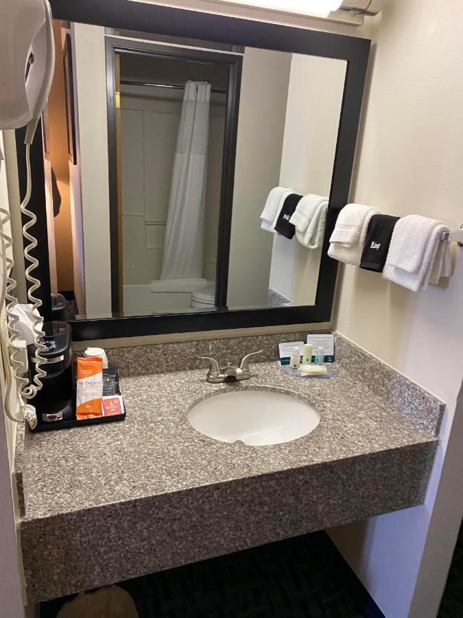Rochelle Quality Inn מראה חיצוני תמונה