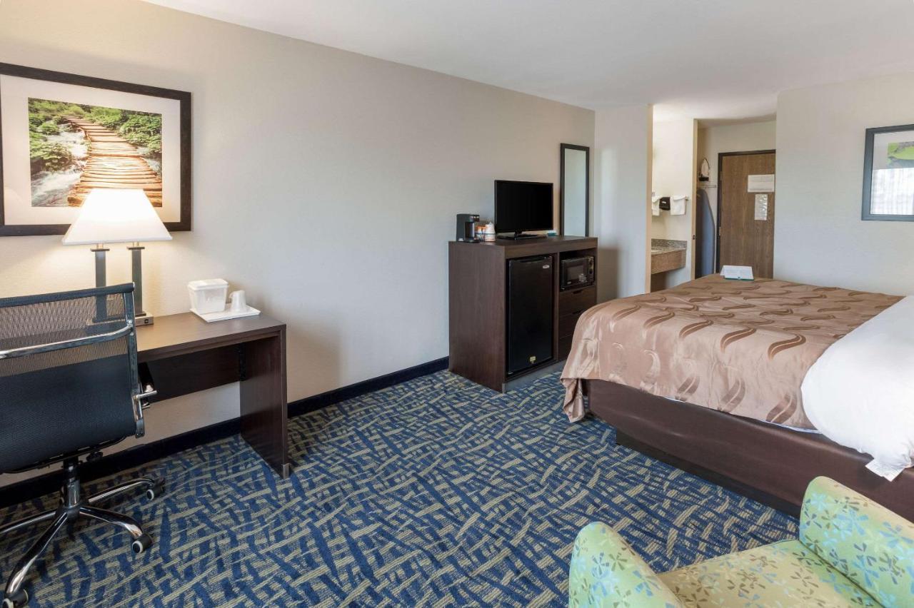 Rochelle Quality Inn מראה חיצוני תמונה