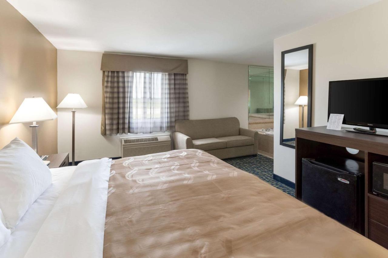 Rochelle Quality Inn מראה חיצוני תמונה